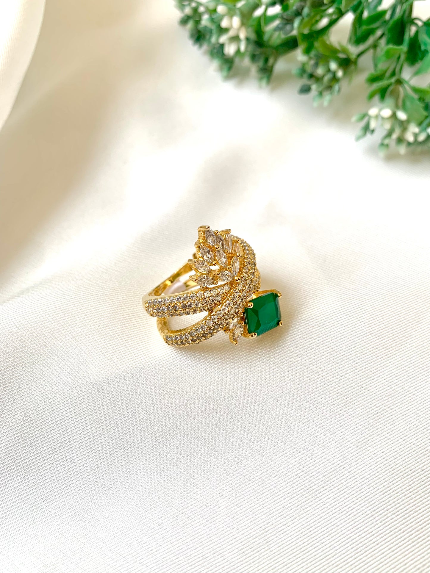 Martisha Ring