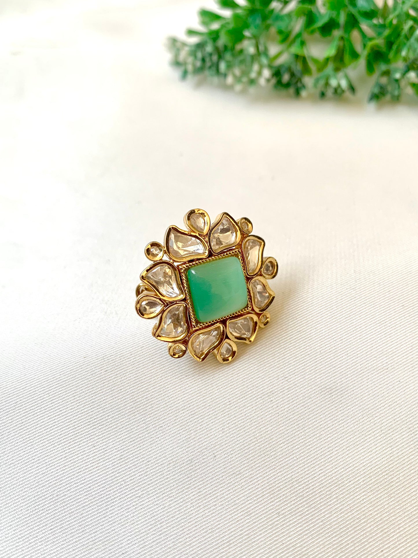 Janiya Ring