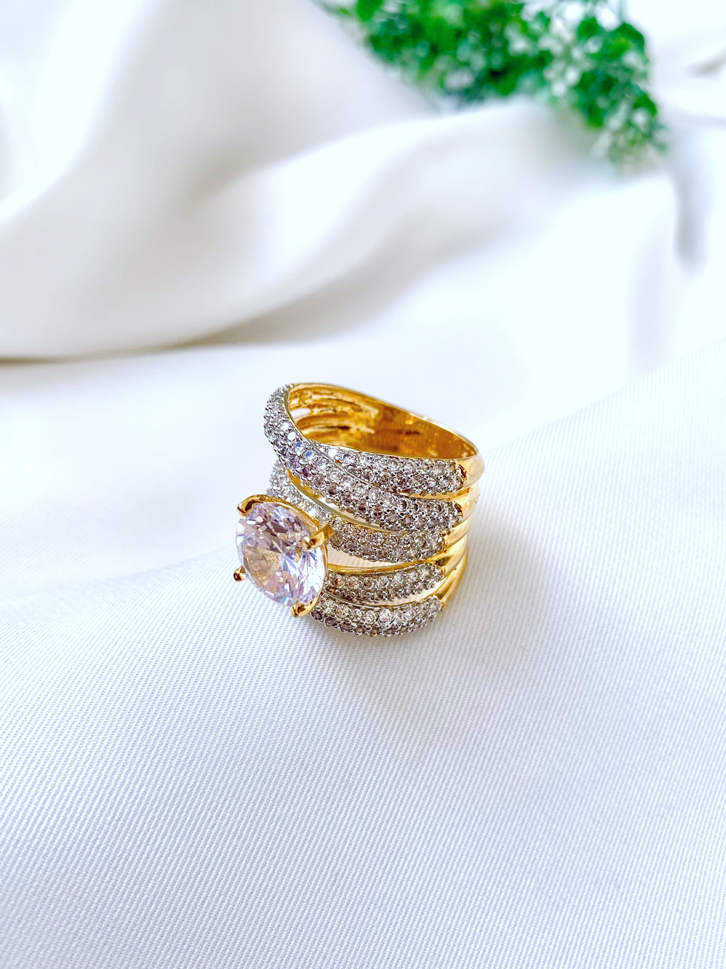 Emel Gold Ring