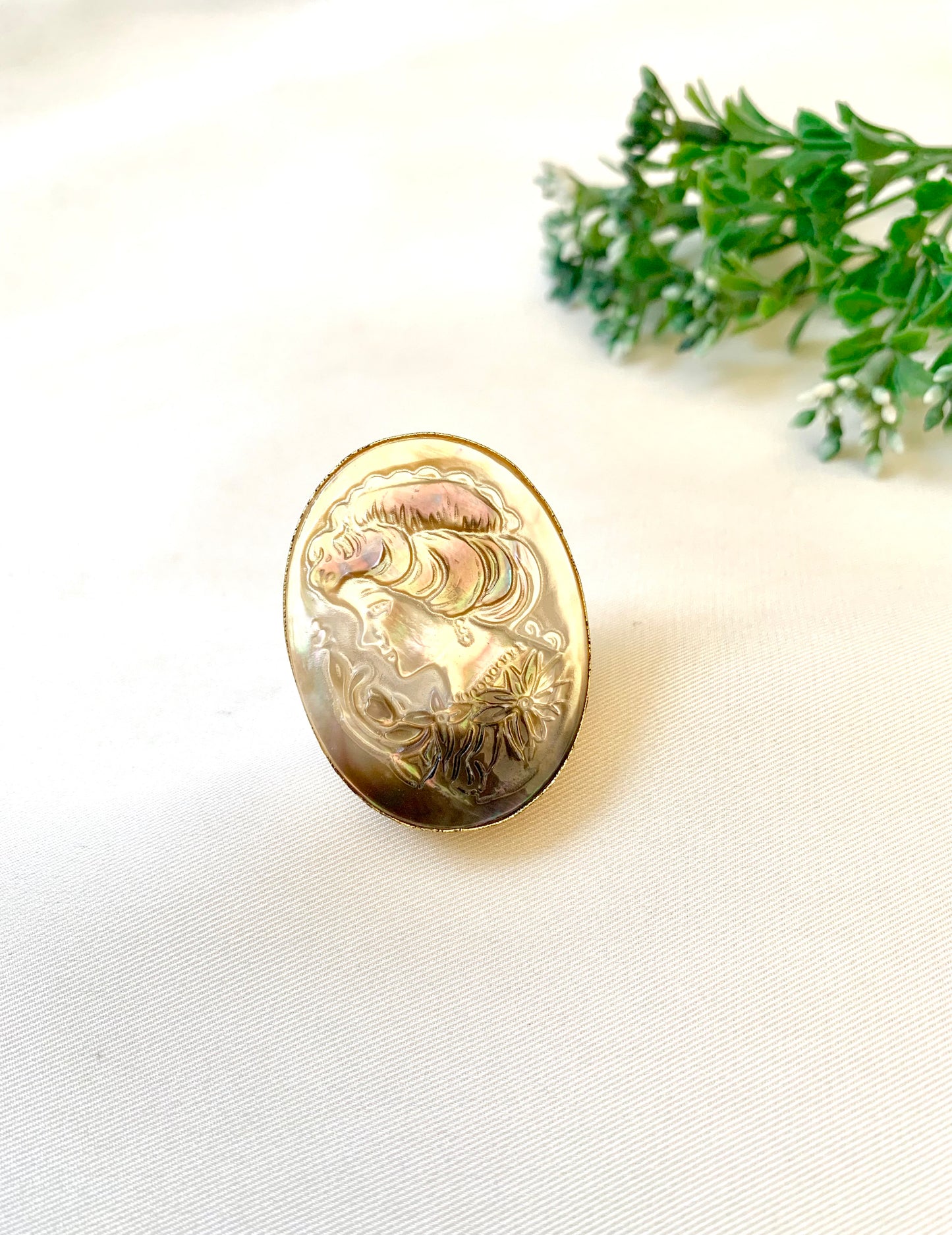 Victoria Ring