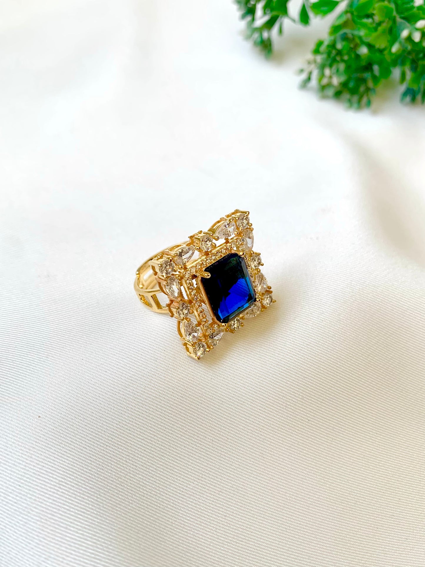 Josefina Sapphire Ring