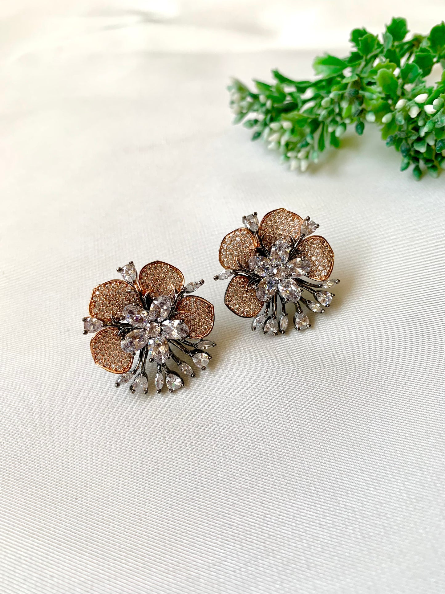 Freja Studs