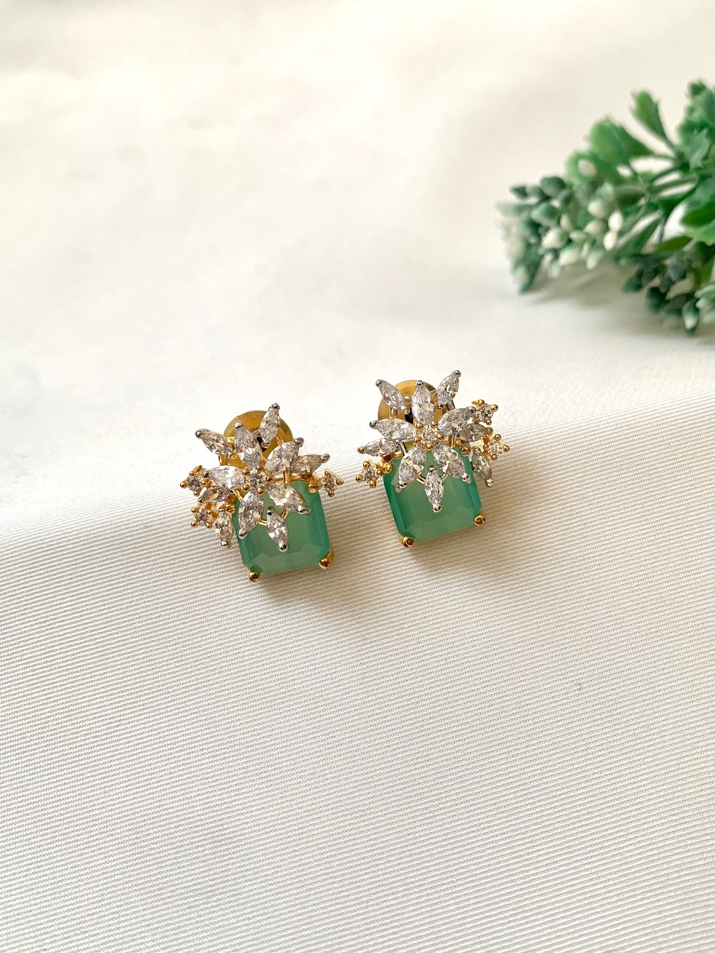 Almara Studs