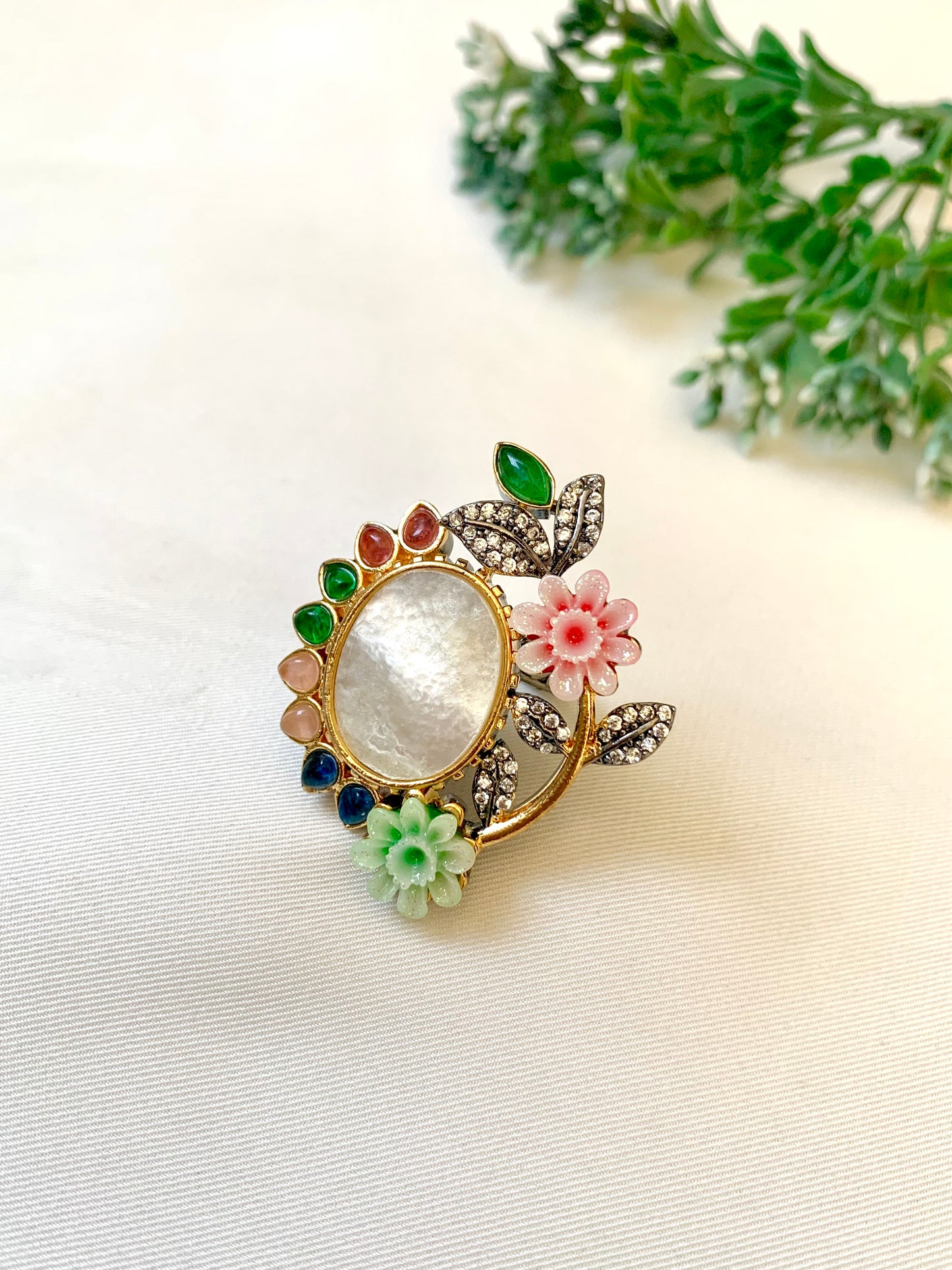 Falicia Ring