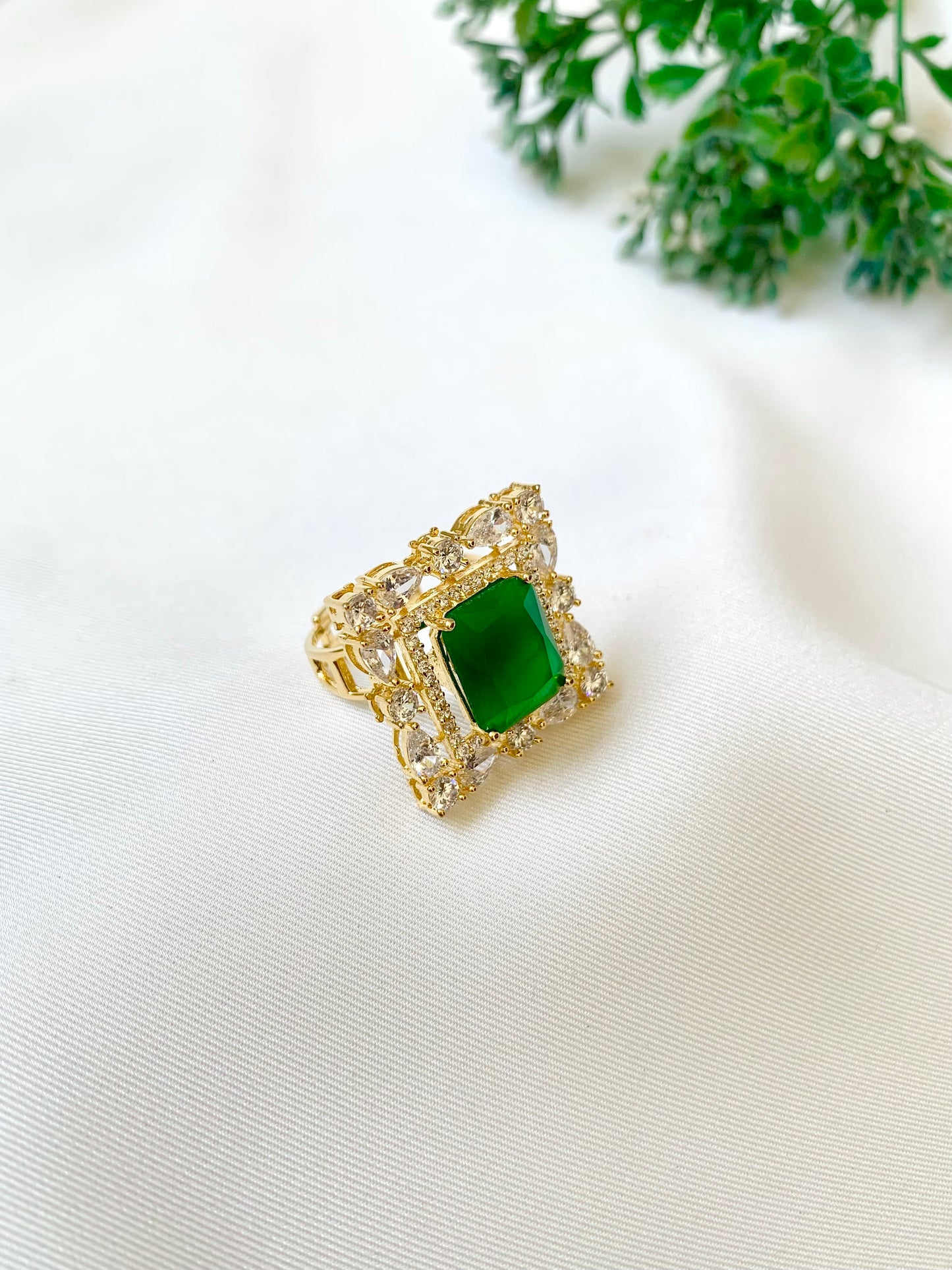 Josefina Emerald Ring