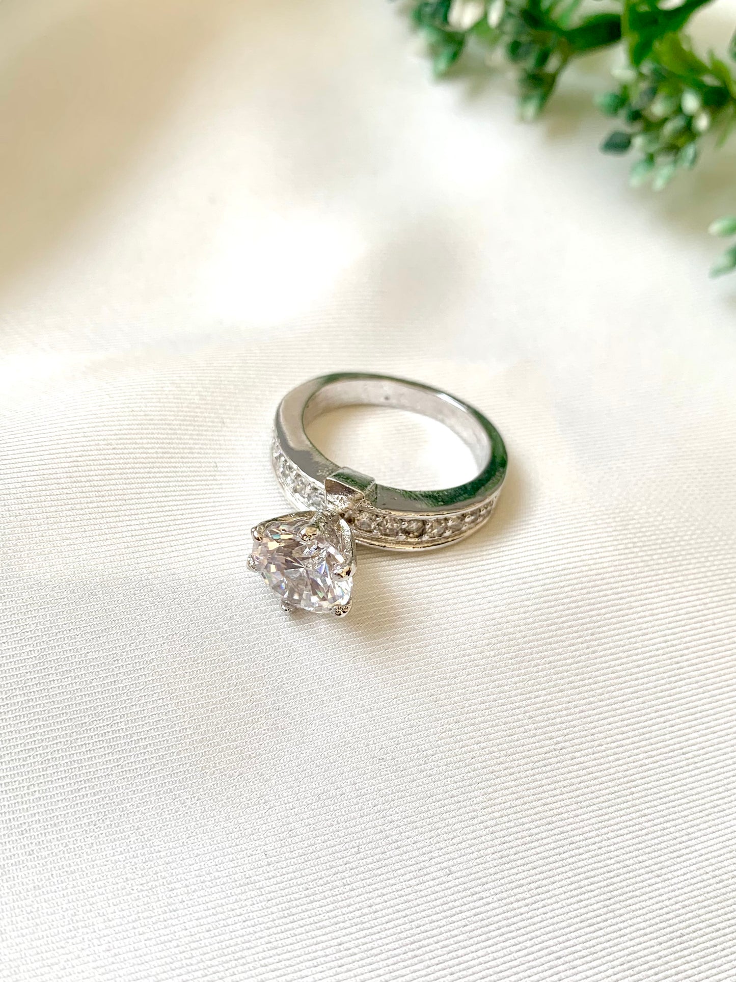 Femi Ring