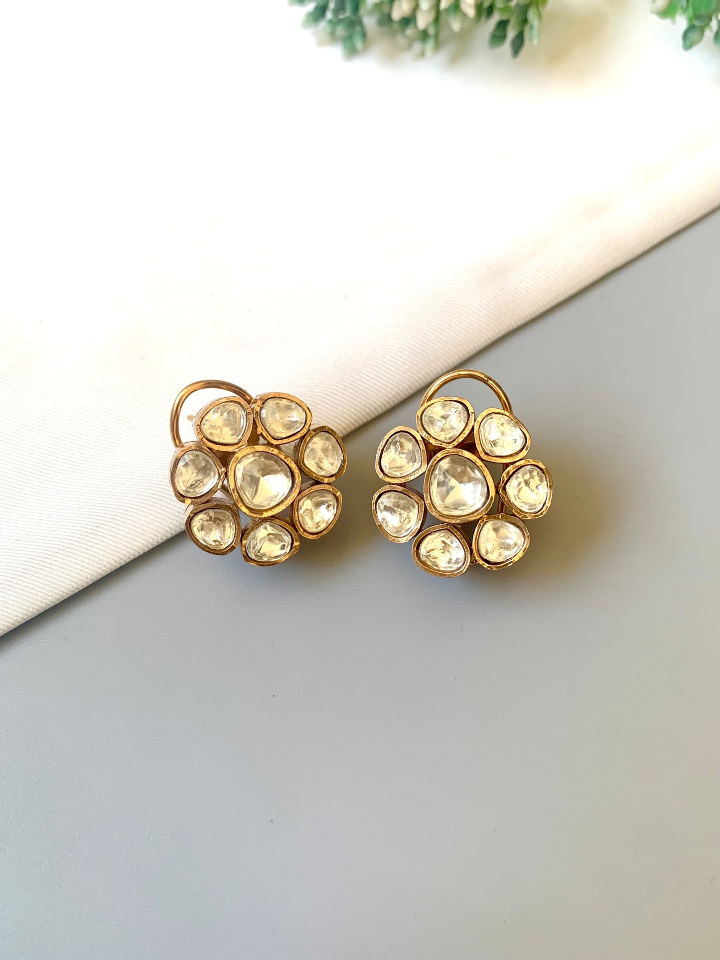 Amala Studs
