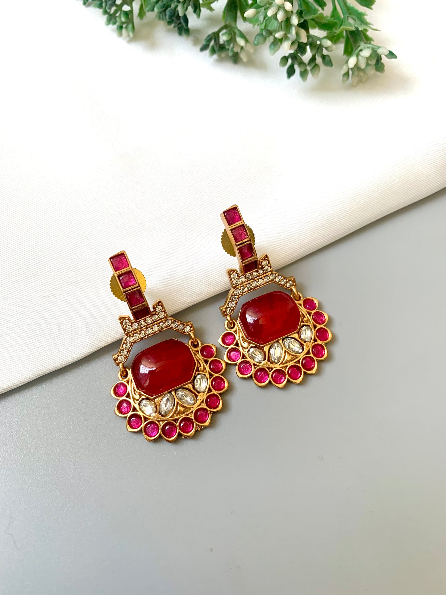 Inia Ruby