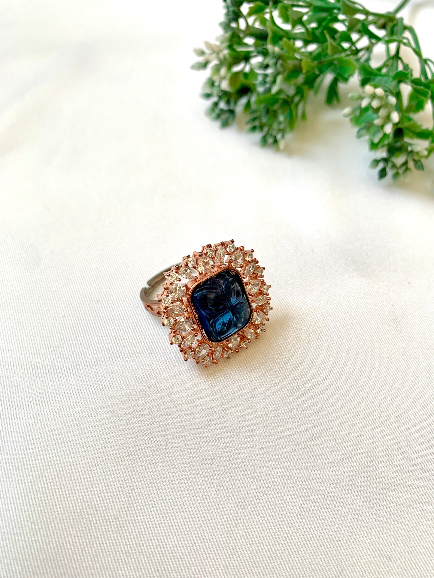 Ariana Ring