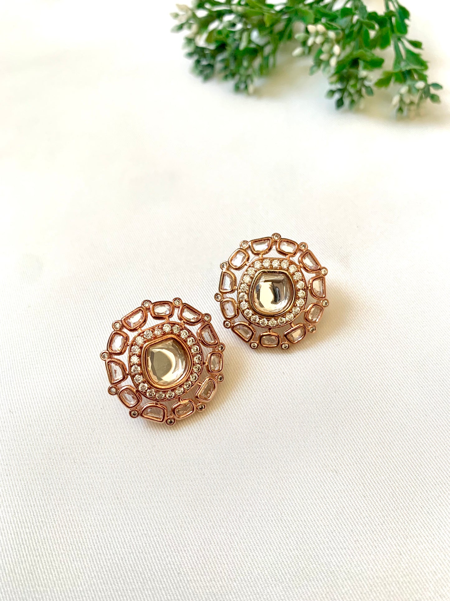 Alessa Studs