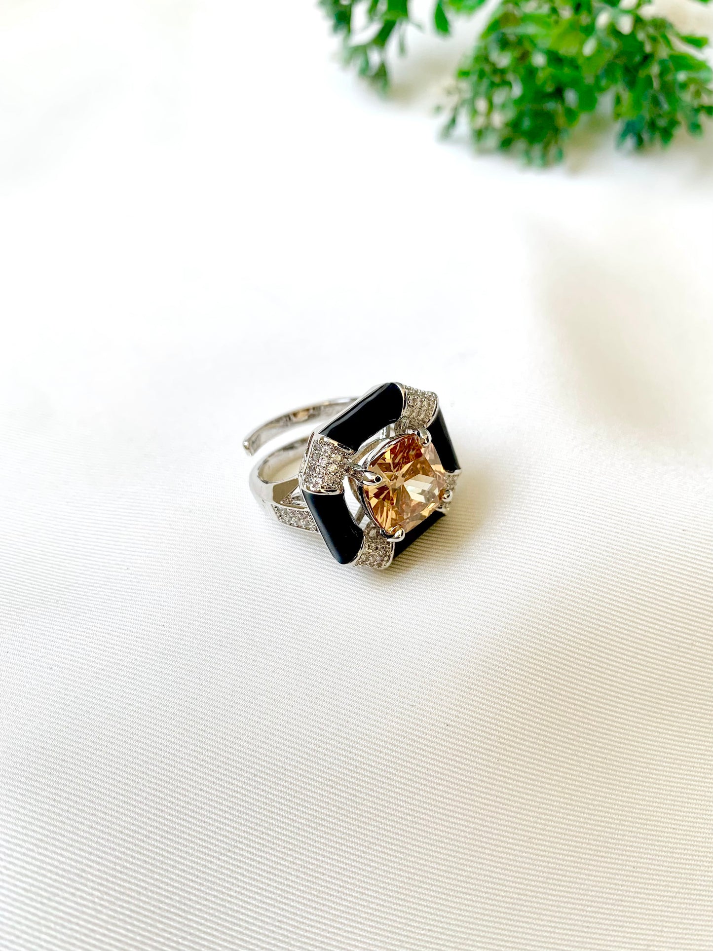 Pranavi Champaign Ring