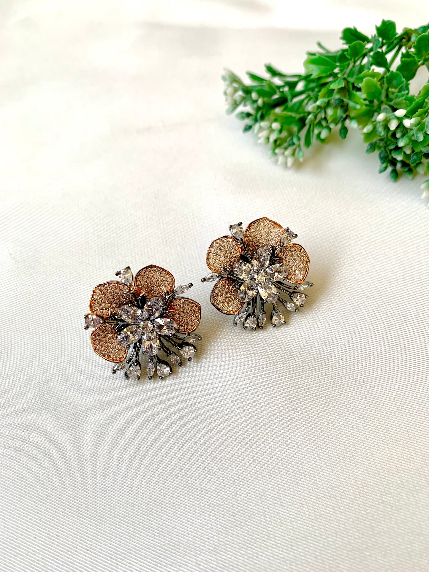 Freja Studs