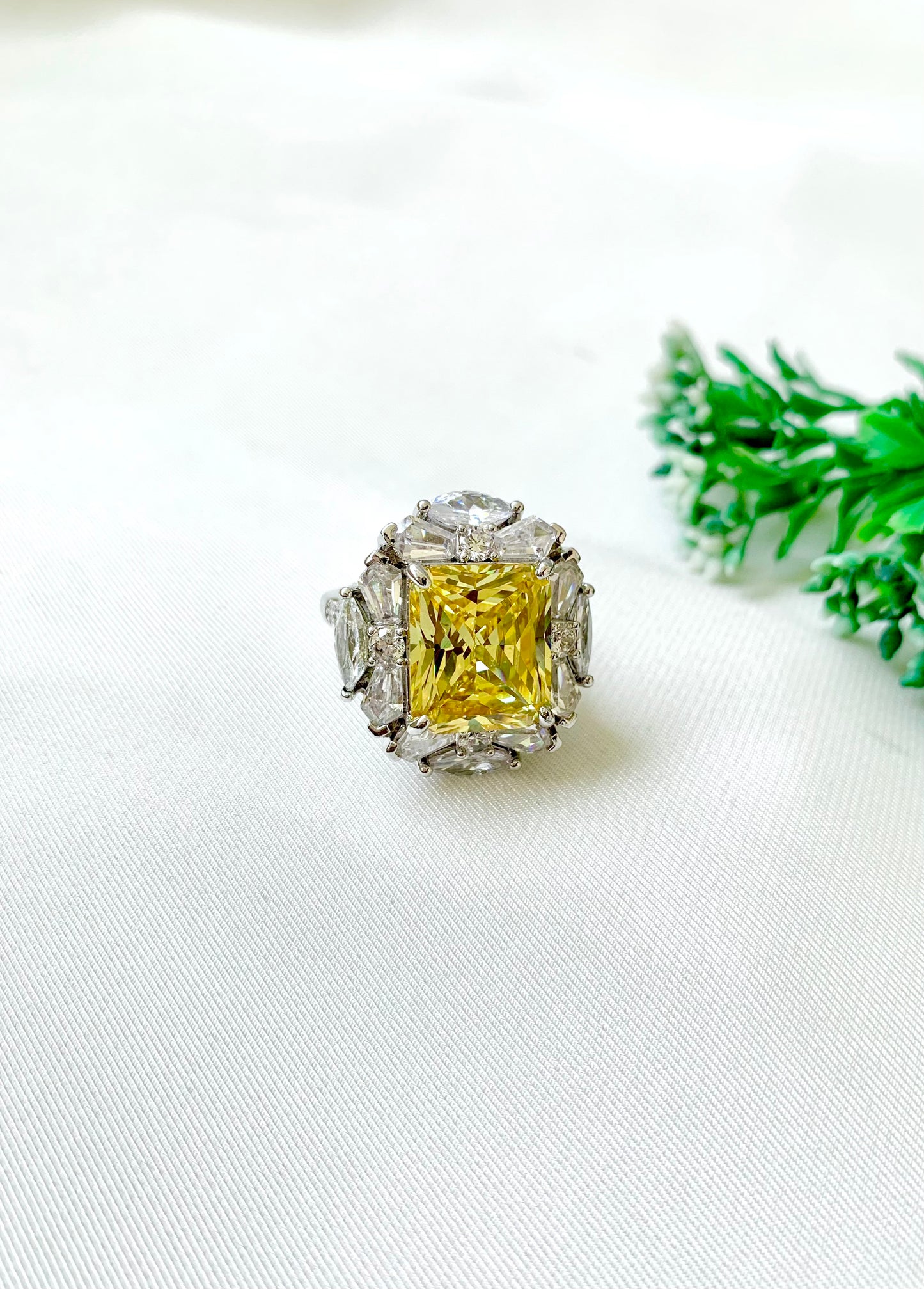 Diana Ring