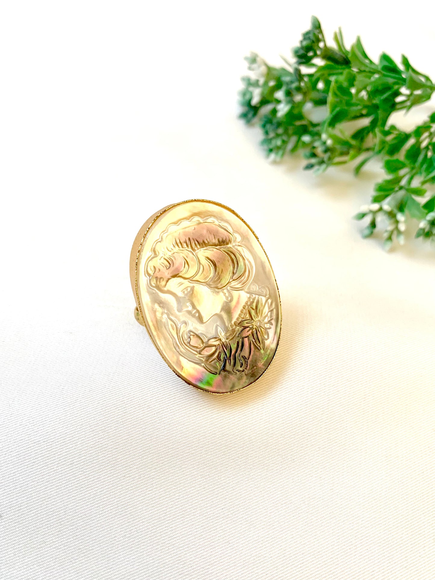 Victoria Ring