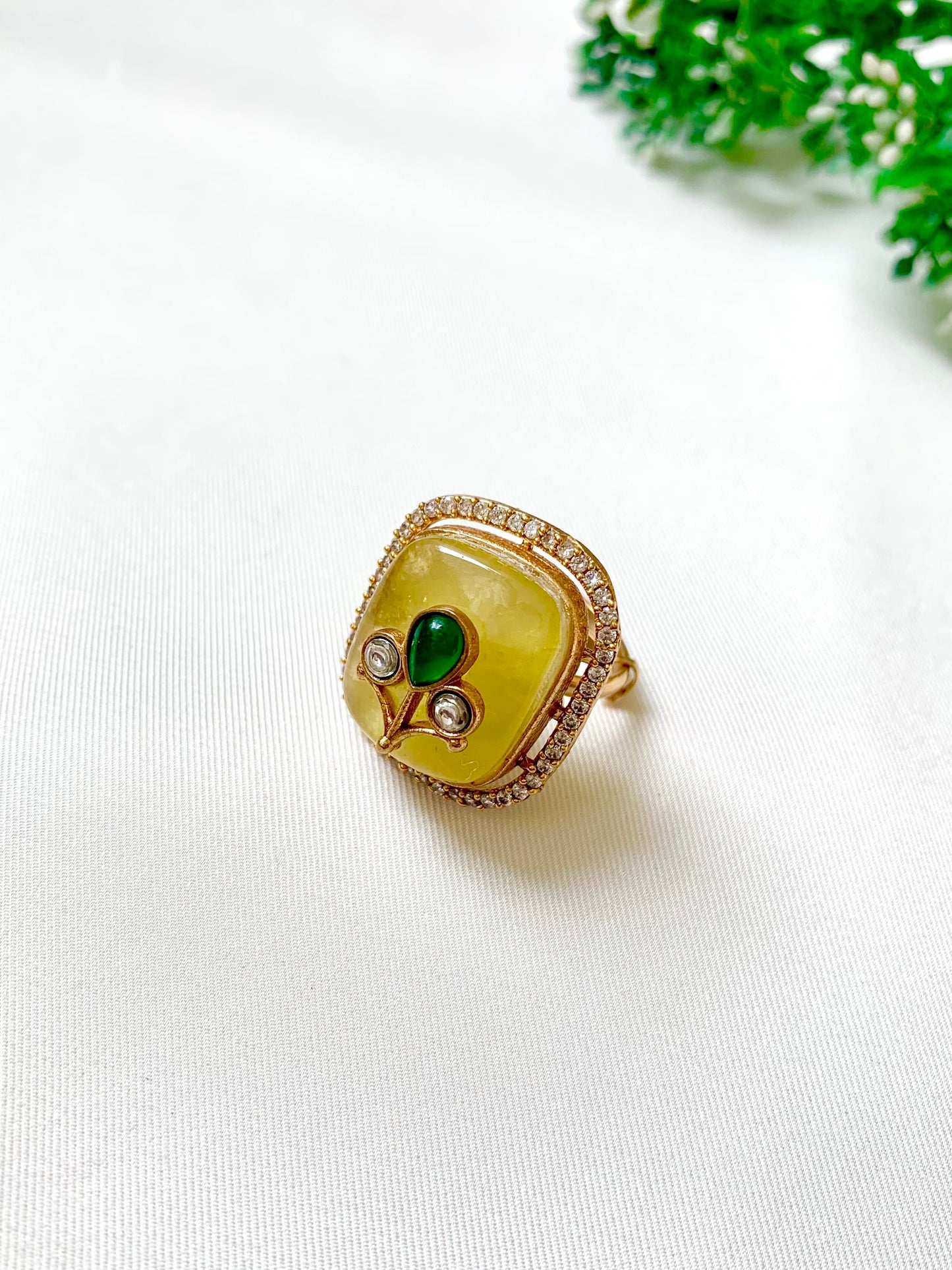 Side angle showing adjustable design and American Diamonds