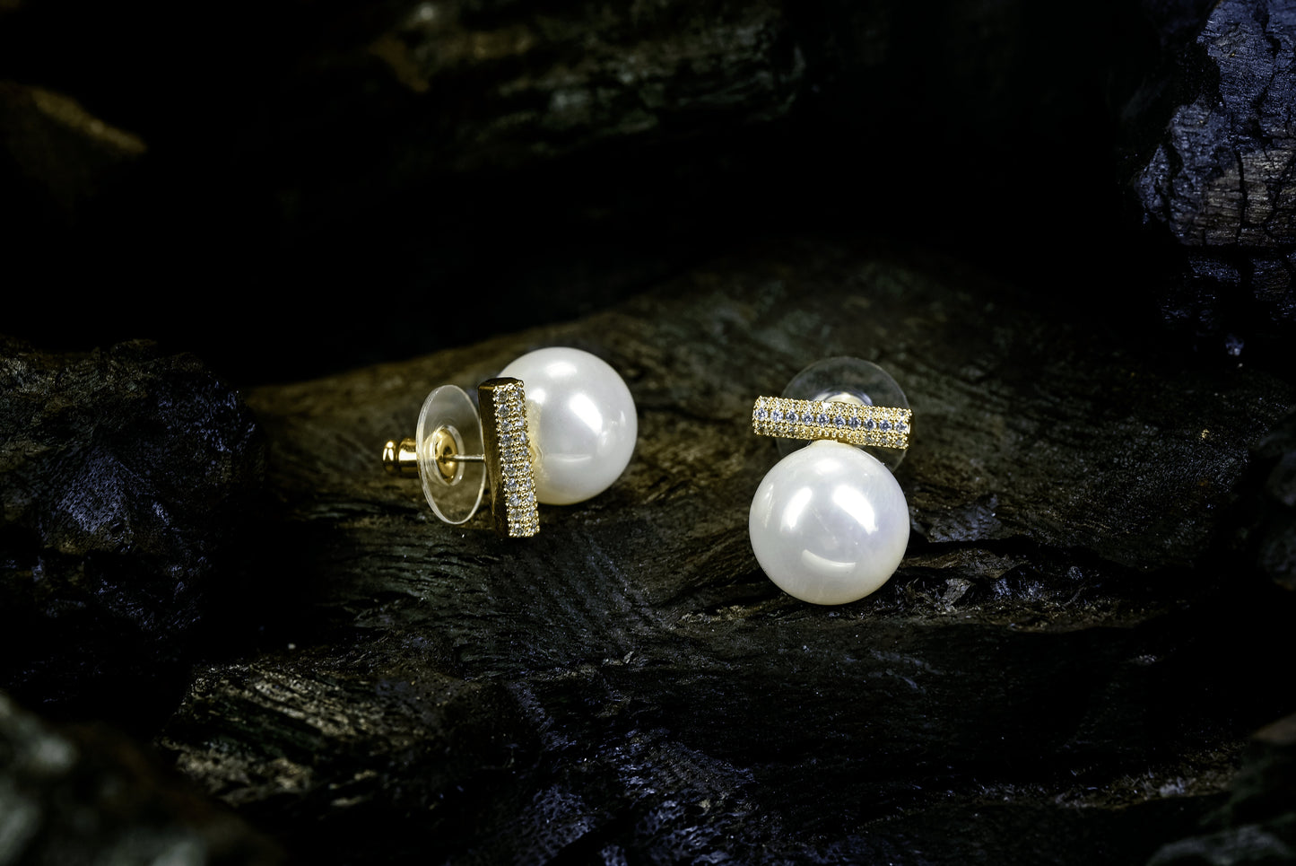 Gold-plated pearl drop studs with vertical diamond bar detailing – Zamal Jewels