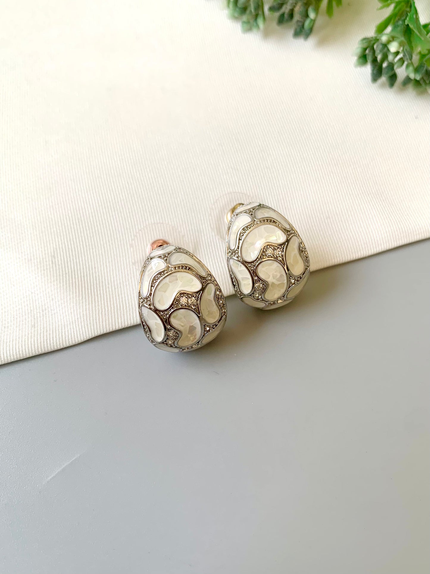 Auralie Studs — Rhodium Pearl