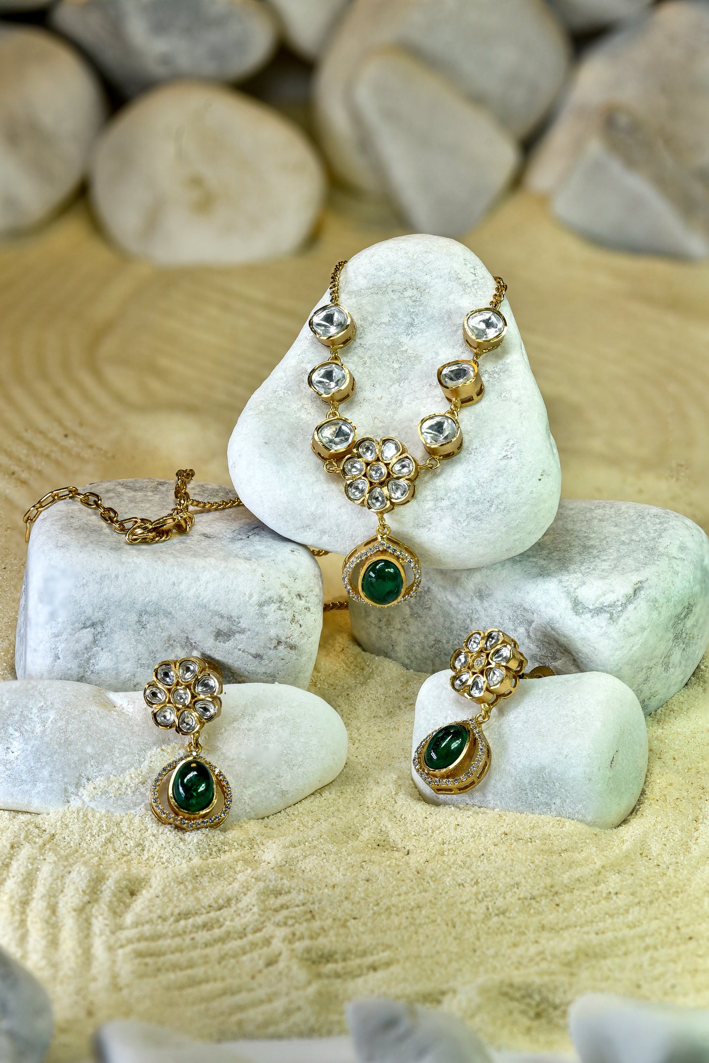 Eira Emerald Necklace