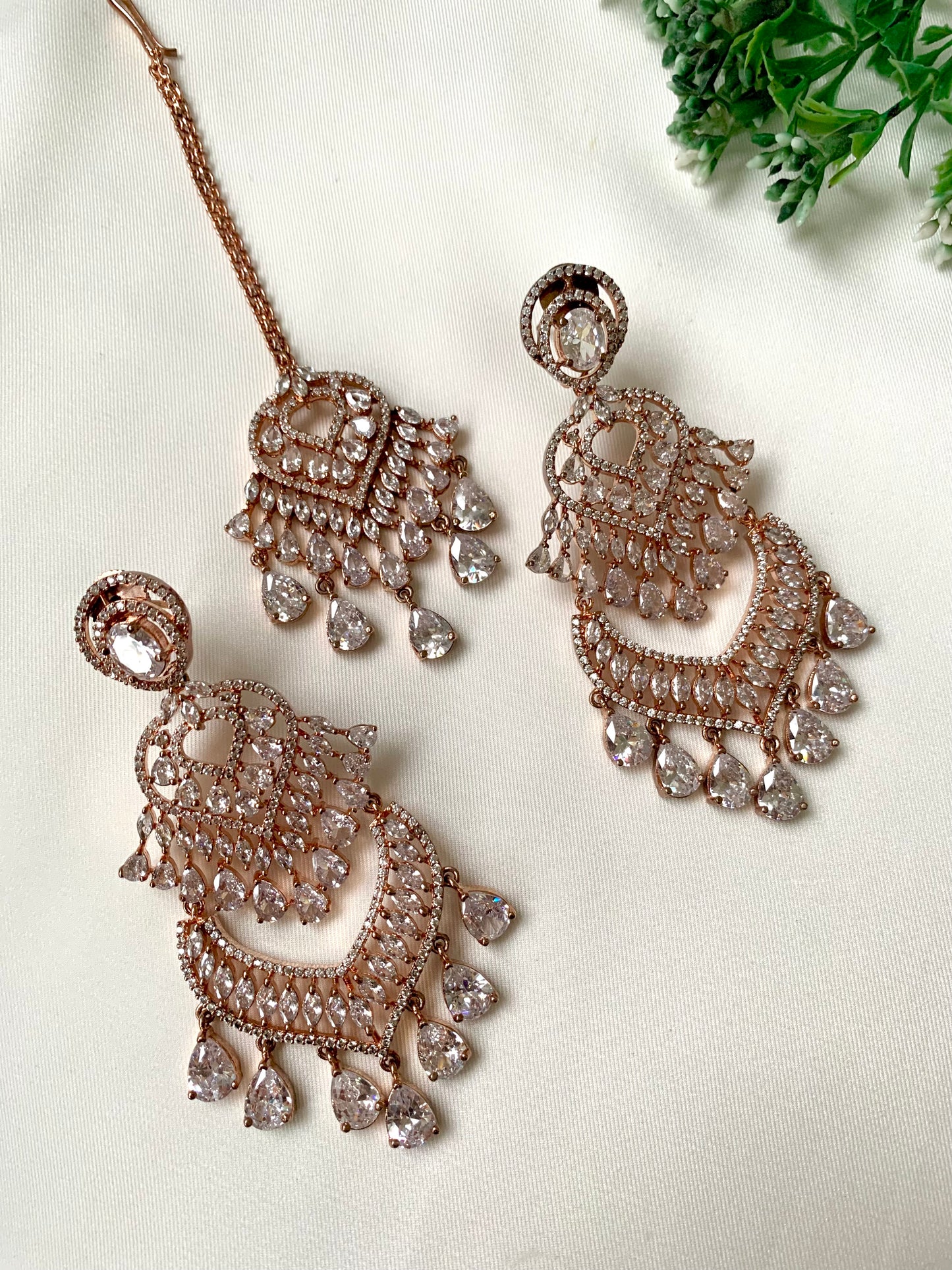 Iliana Earring Tikka Set