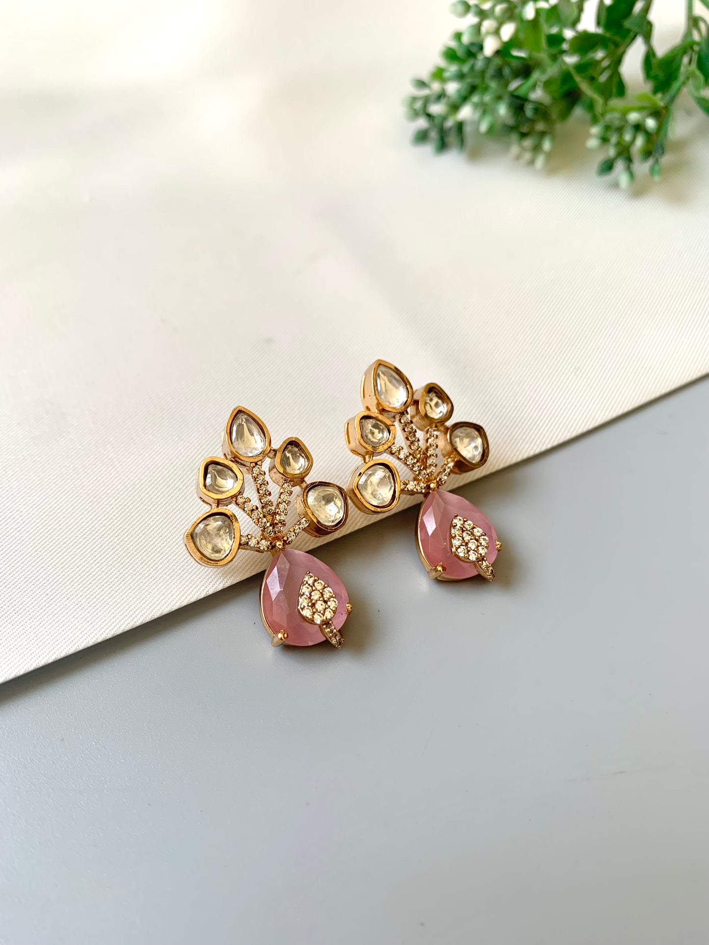 Noore Pink