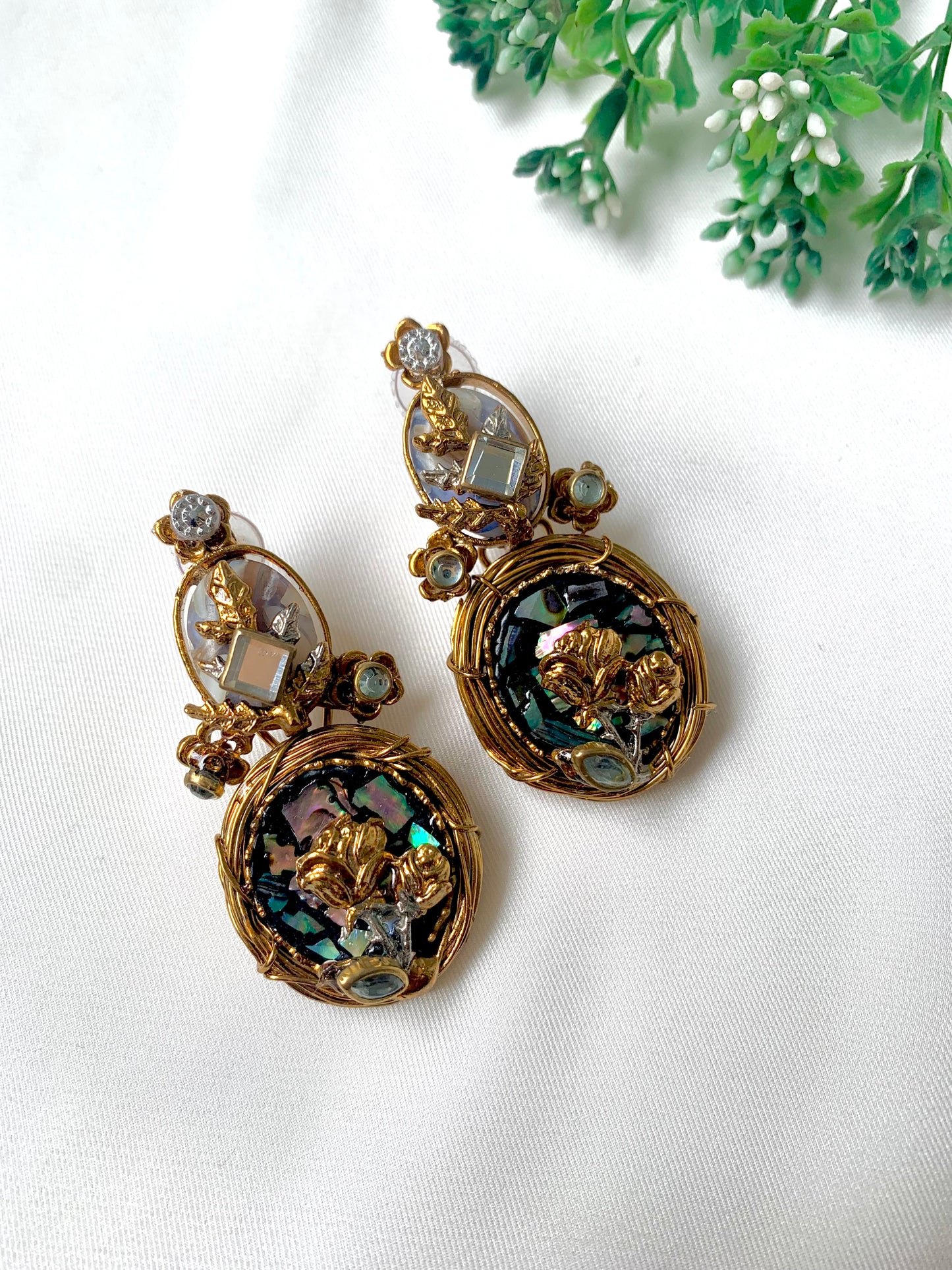 Vibha Earrings