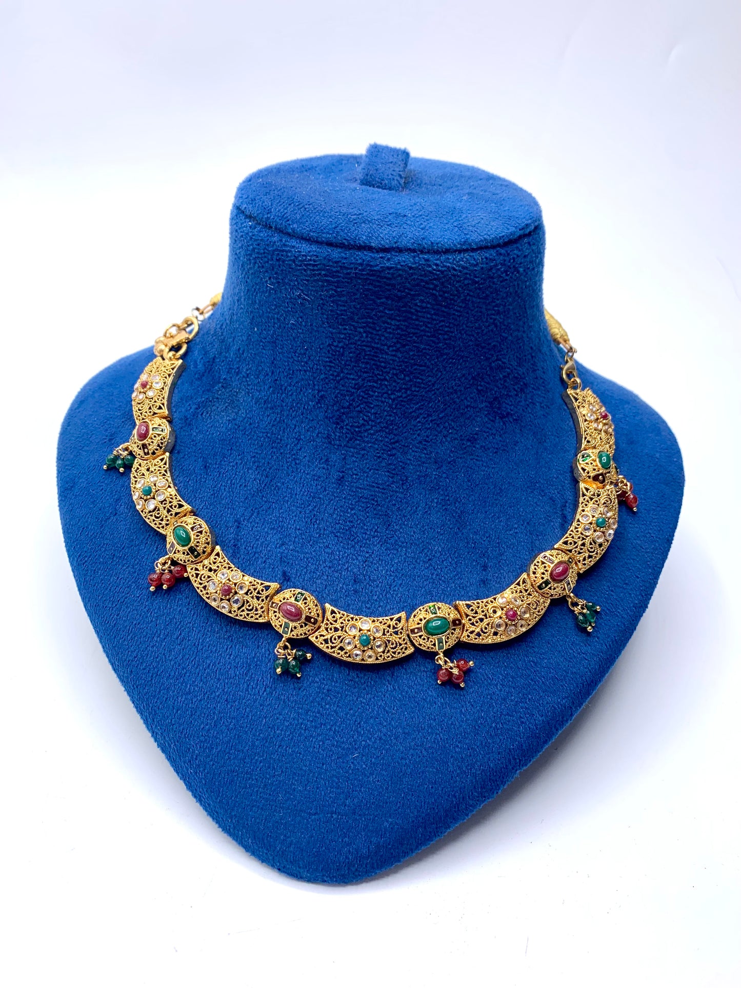 Saleha Necklace