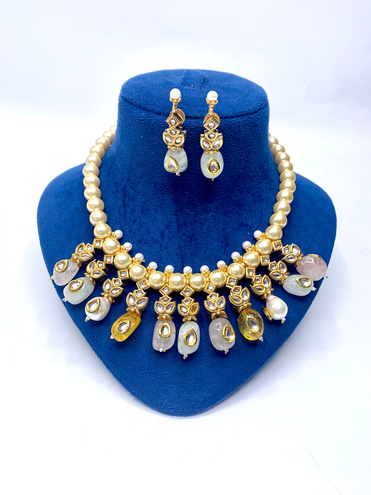 Ananda Necklace Set