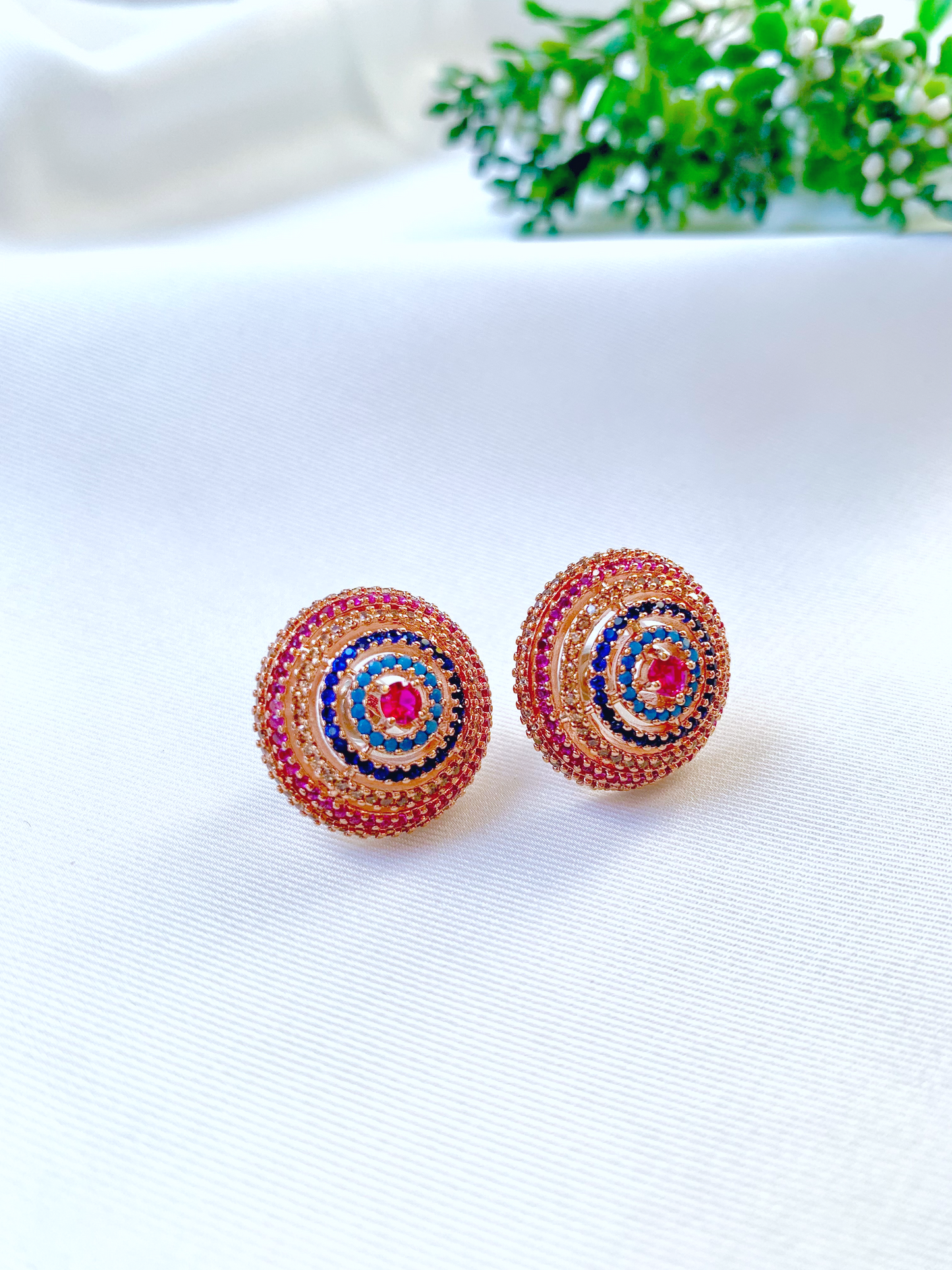 Suzi Studs