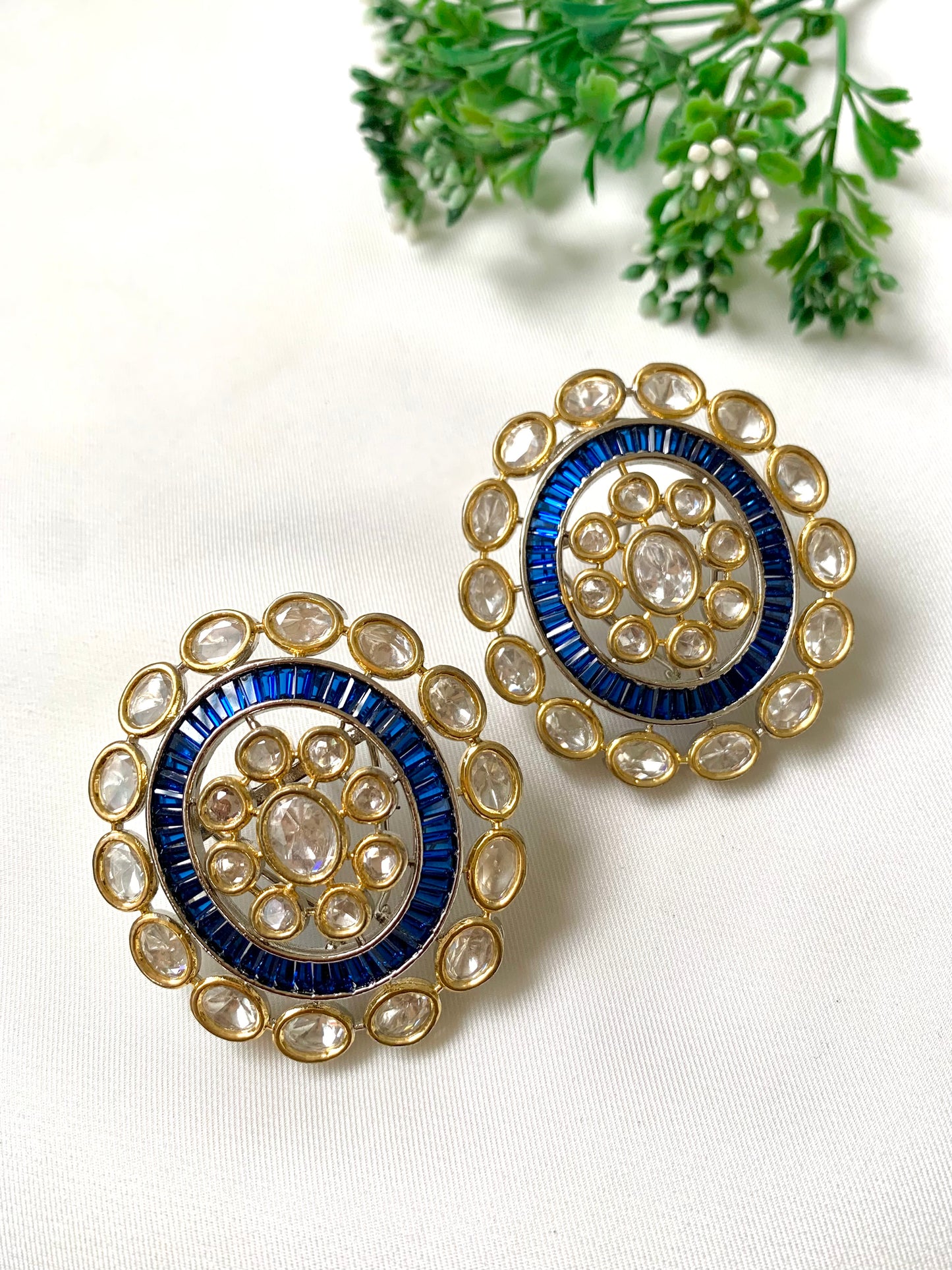 Bushra over-sized Studs