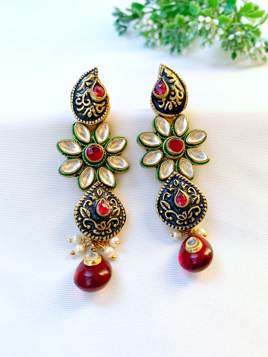 Vana Earrings