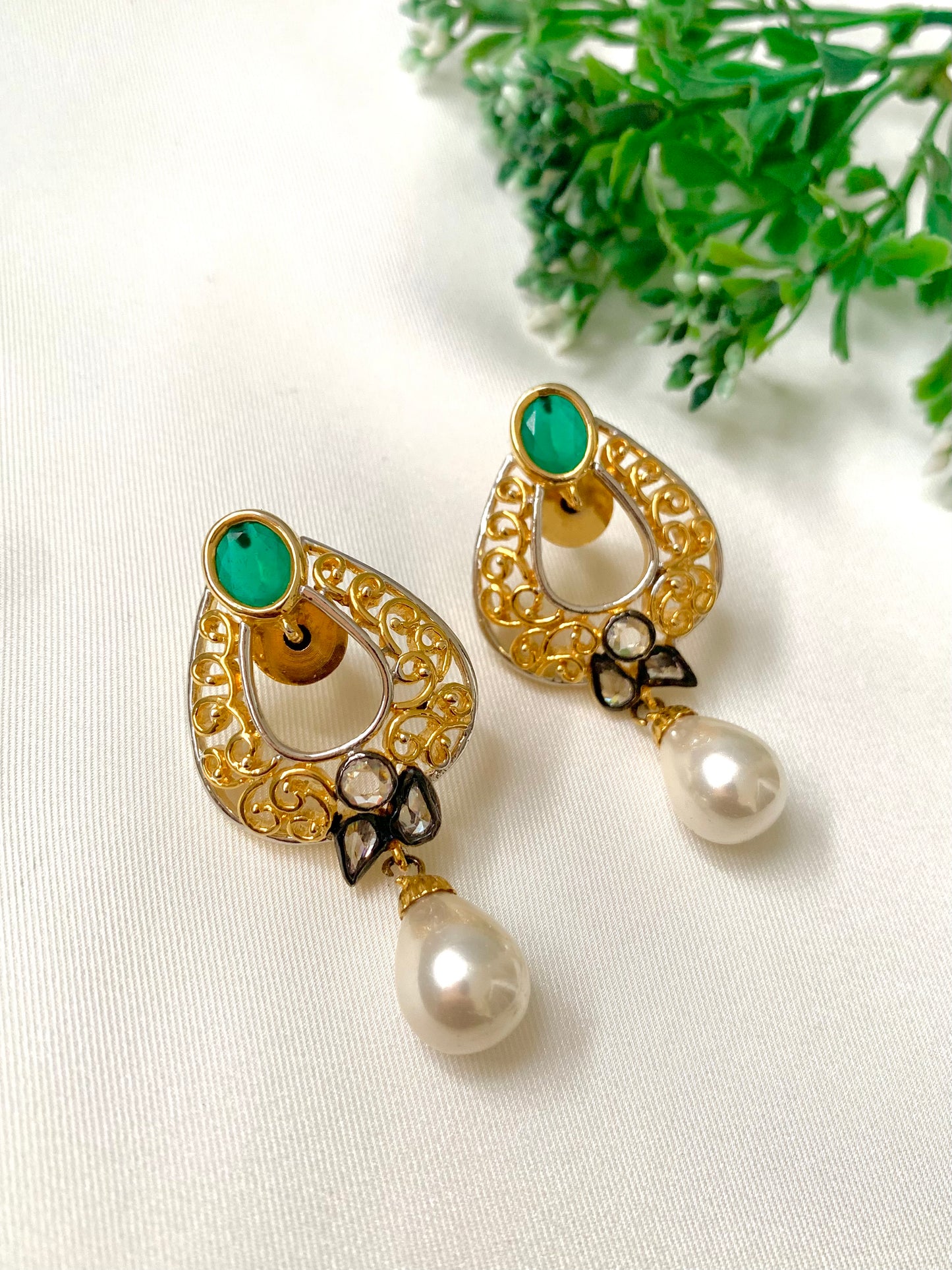 Lamya Earrings