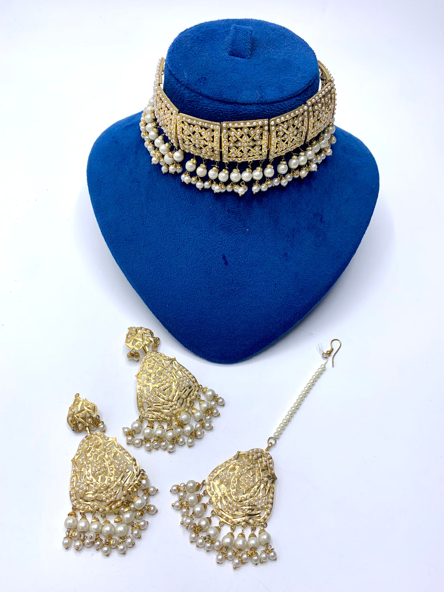 Aima Bridal Choker