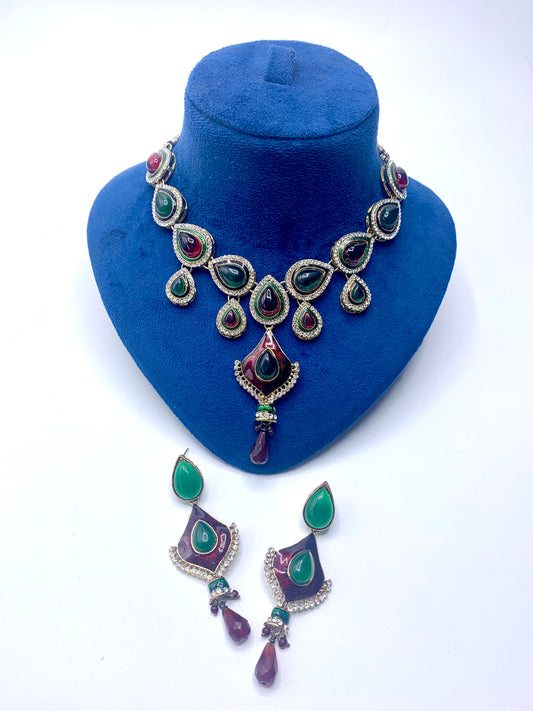 Shazmina Necklace Set