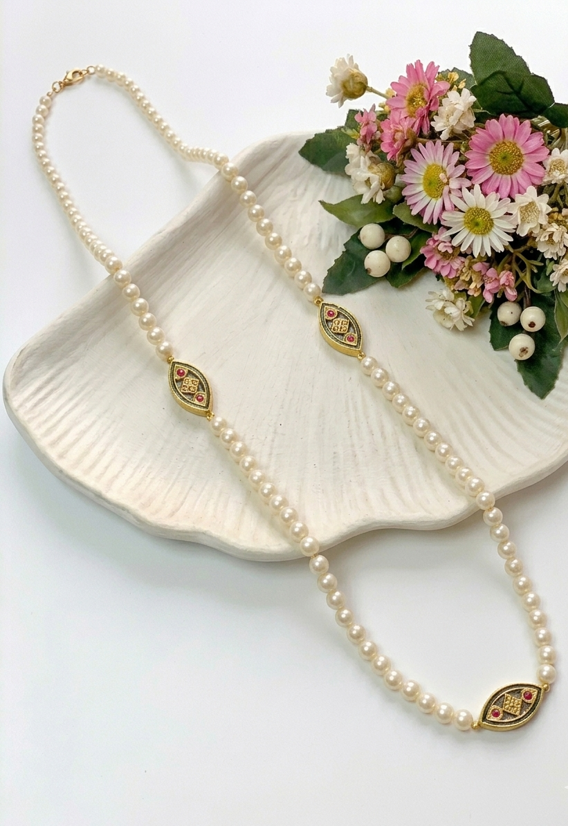 Diya handcrafted 22kt gold plated maala with kundan and semi precious pearls