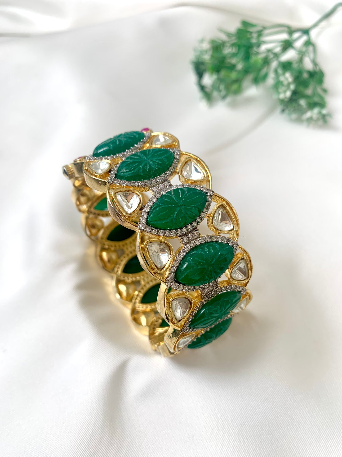 Elsie Emerald Bangle