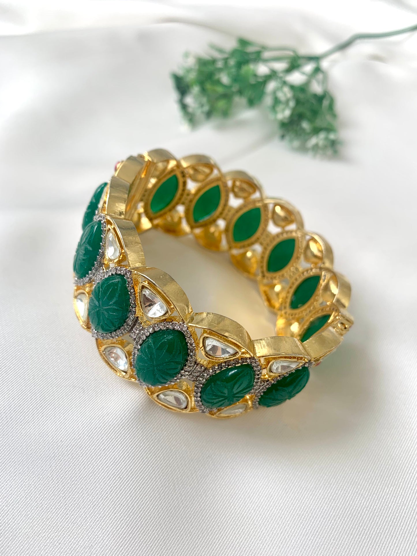 Elsie Emerald Bangle