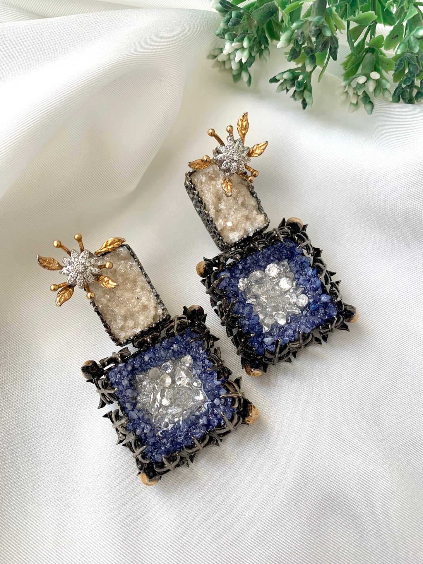 Rukhsaar Earrings