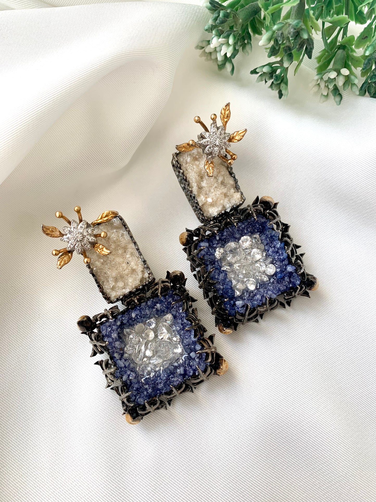 Rukhsaar Earrings