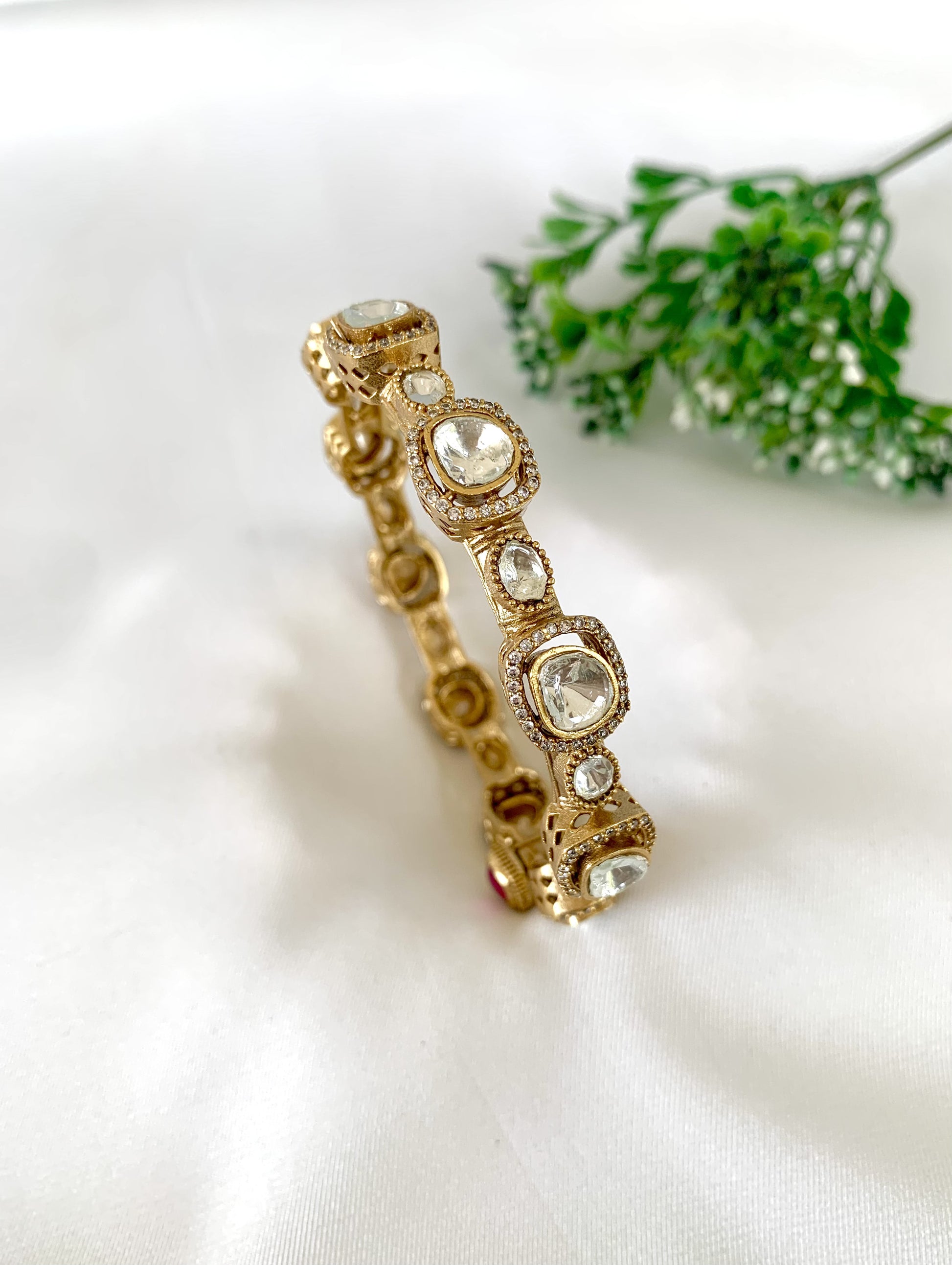 Moissanite Kundan screw openable bangle with royal cutwork design