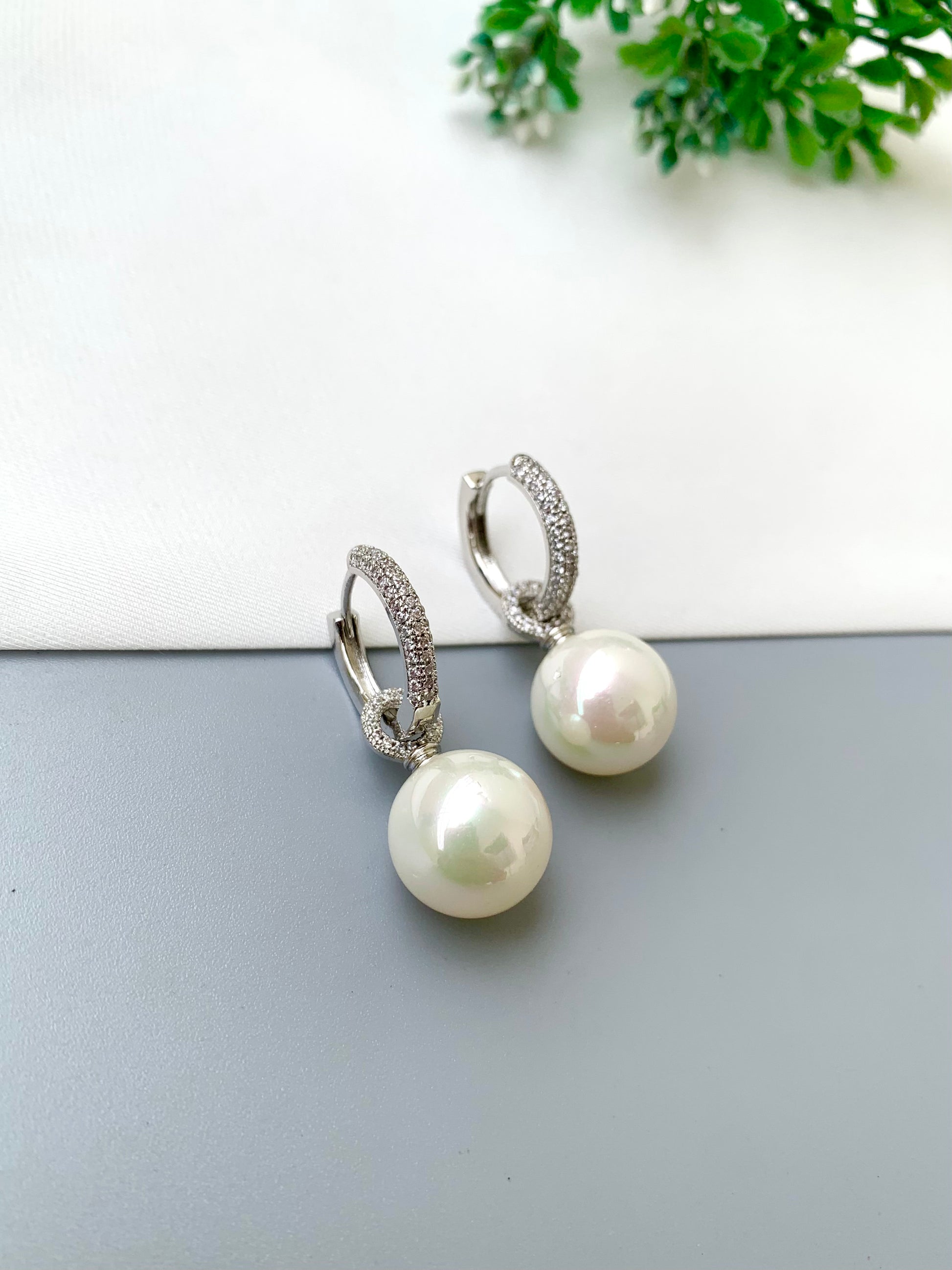 Signe handcrafted 2-in-1 earrings with American Diamonds and semi-precious Pearls in 22kt Gold and Rhodium plating