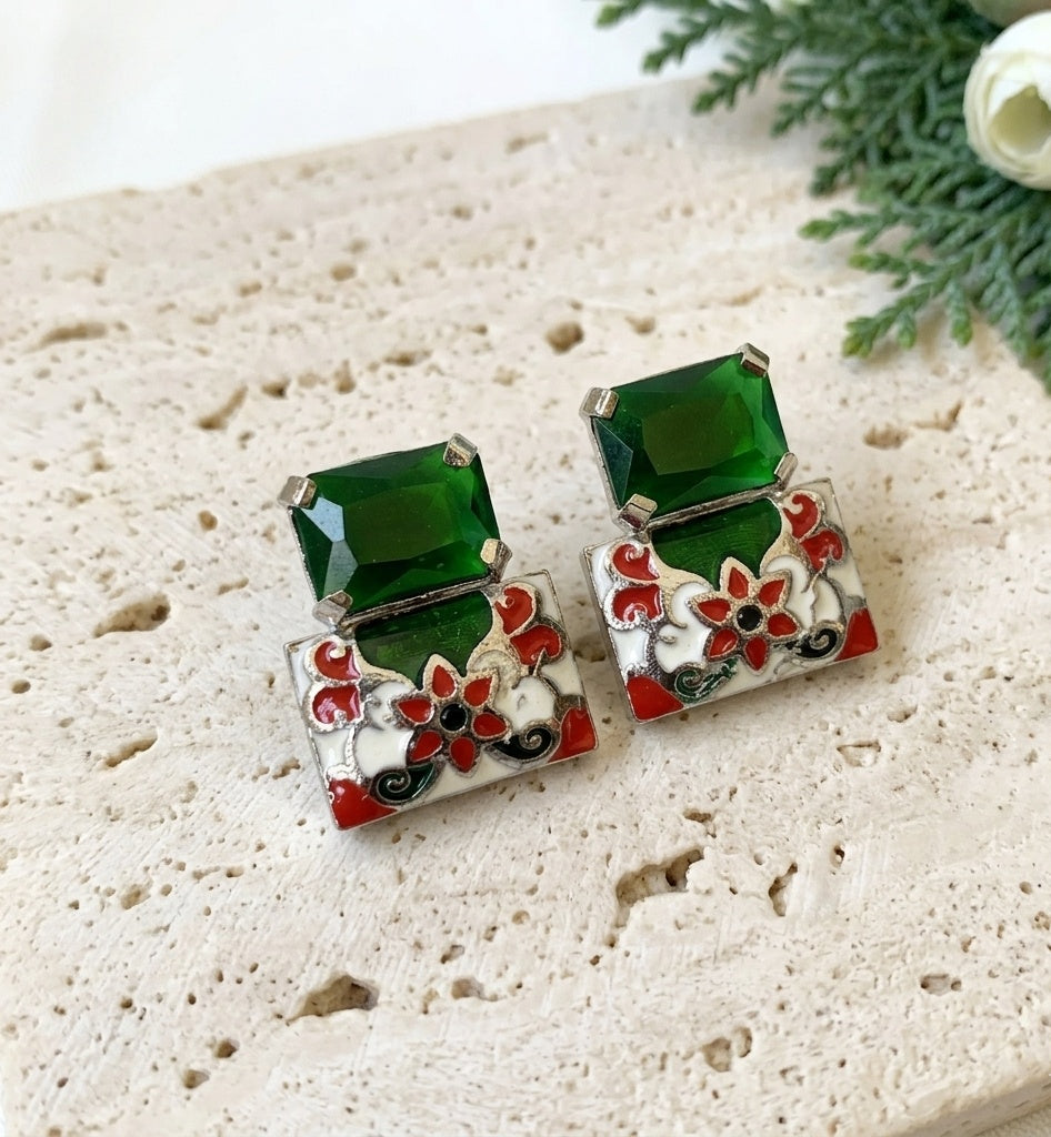 Simona emerald meena studs in rhodium plating with semi precious emerald stone