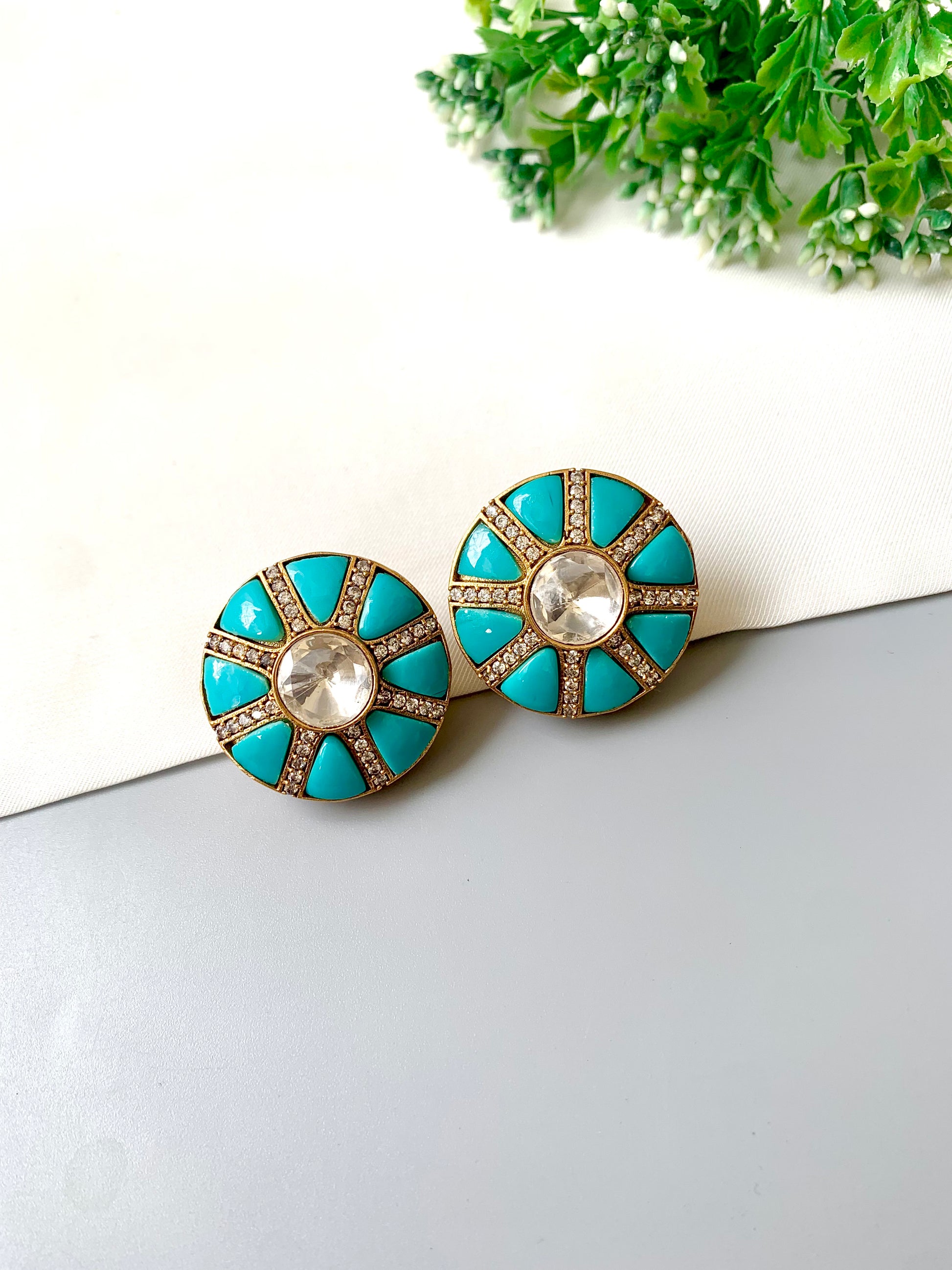 Hand-crafted Feroza sunburst studs with Polki center and American Diamond pavé in 22kt gold — Zamal Jewels