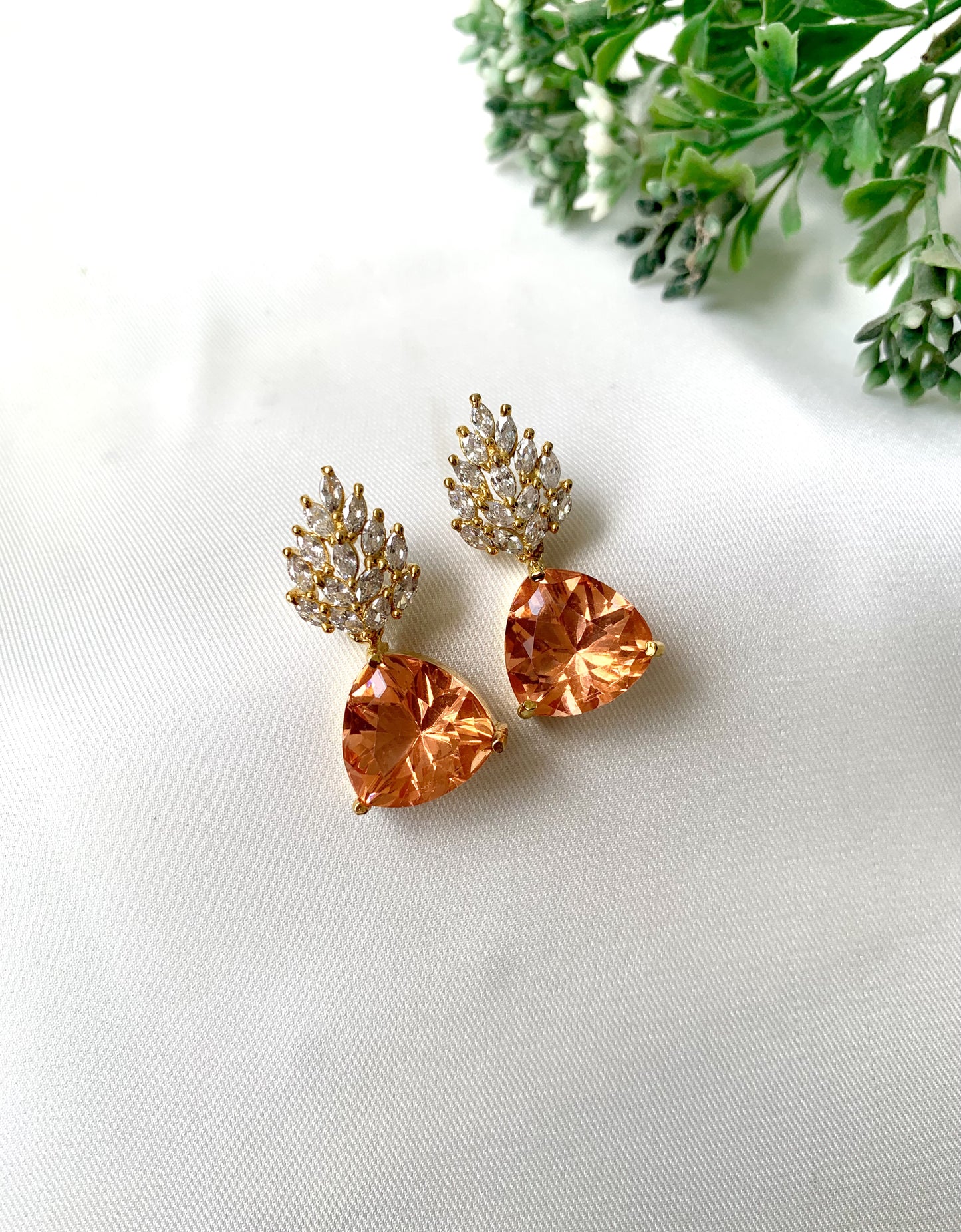 Champagne teardrop earrings with American Diamonds – Zamal Jewels