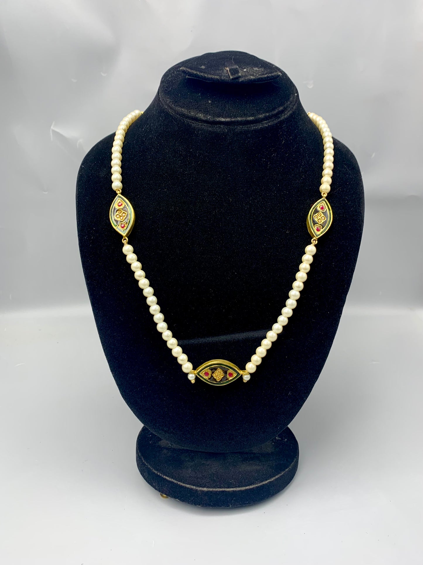 Diya handcrafted 22kt gold plated maala with kundan and semi precious pearls