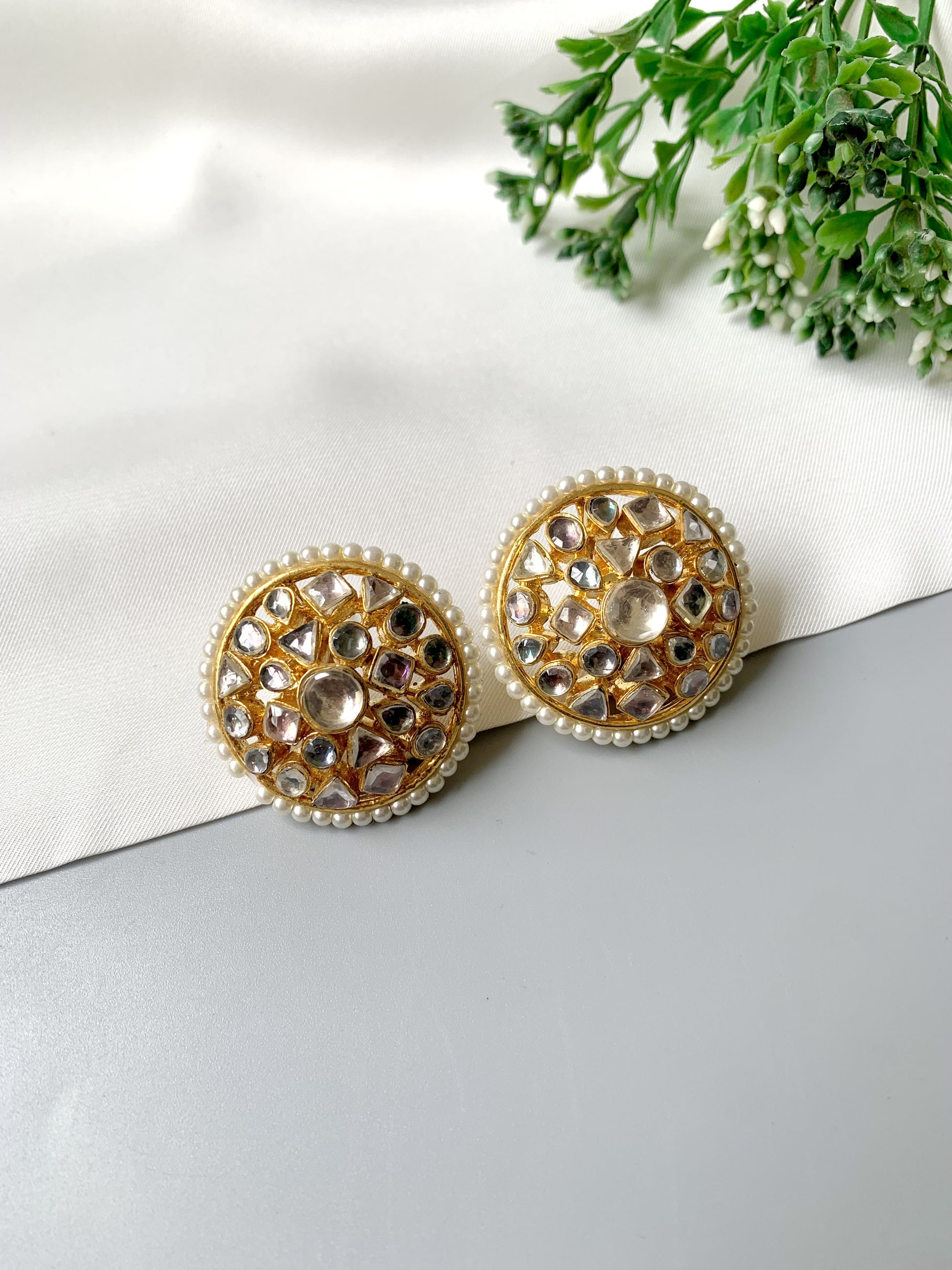 Handcrafted round Pachi Kundan studs with pearls in 22kt gold plating front view