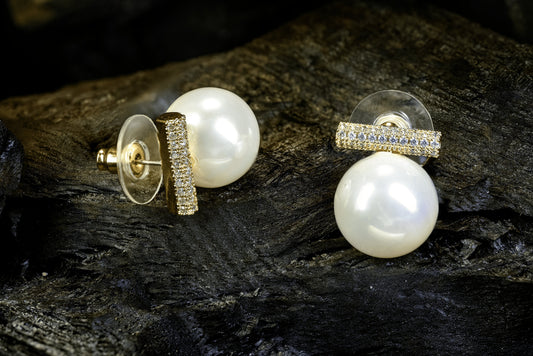 Pearla Studs in 22kt Gold with Pearl and American Diamond Bar – Zamal Jewels