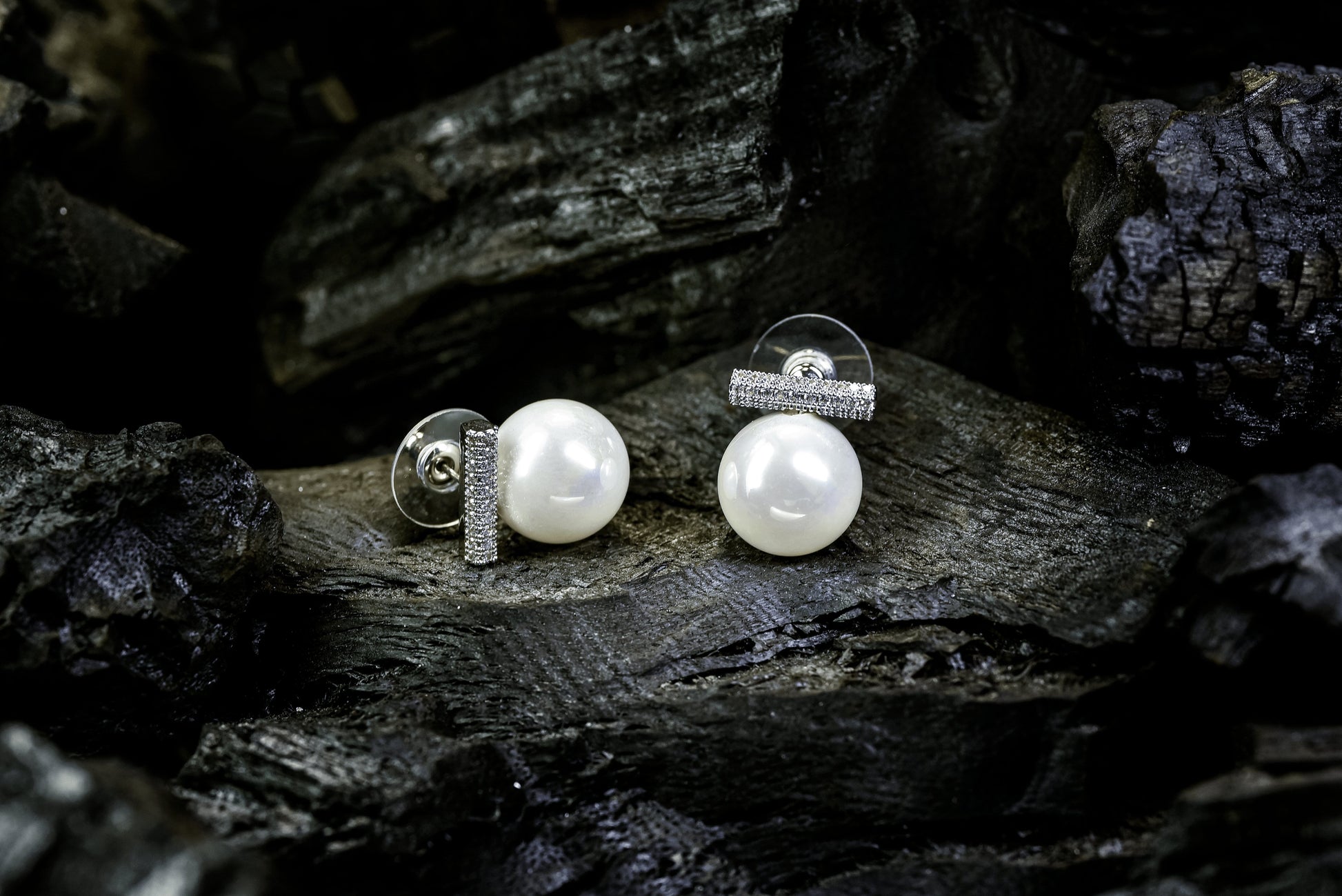 Silver-tone pearl drop studs with pavé diamond bar – Zamal Jewels