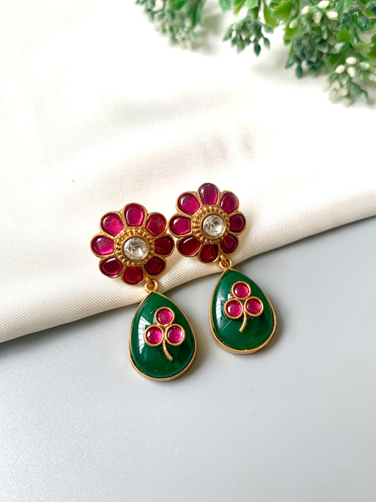 Quin Earrings in Victorian Gold with Emerald, Ruby and Polki Kundan – Zamal Jewels