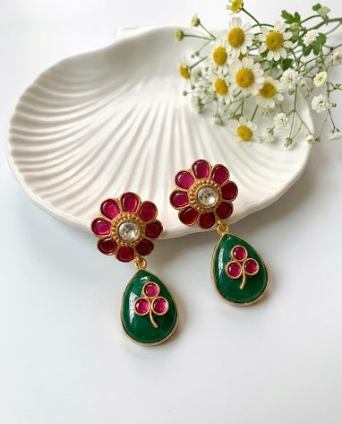Roma Earrings in Victorian Gold with Emerald, Ruby and Polki Kundan – Zamal Jewels