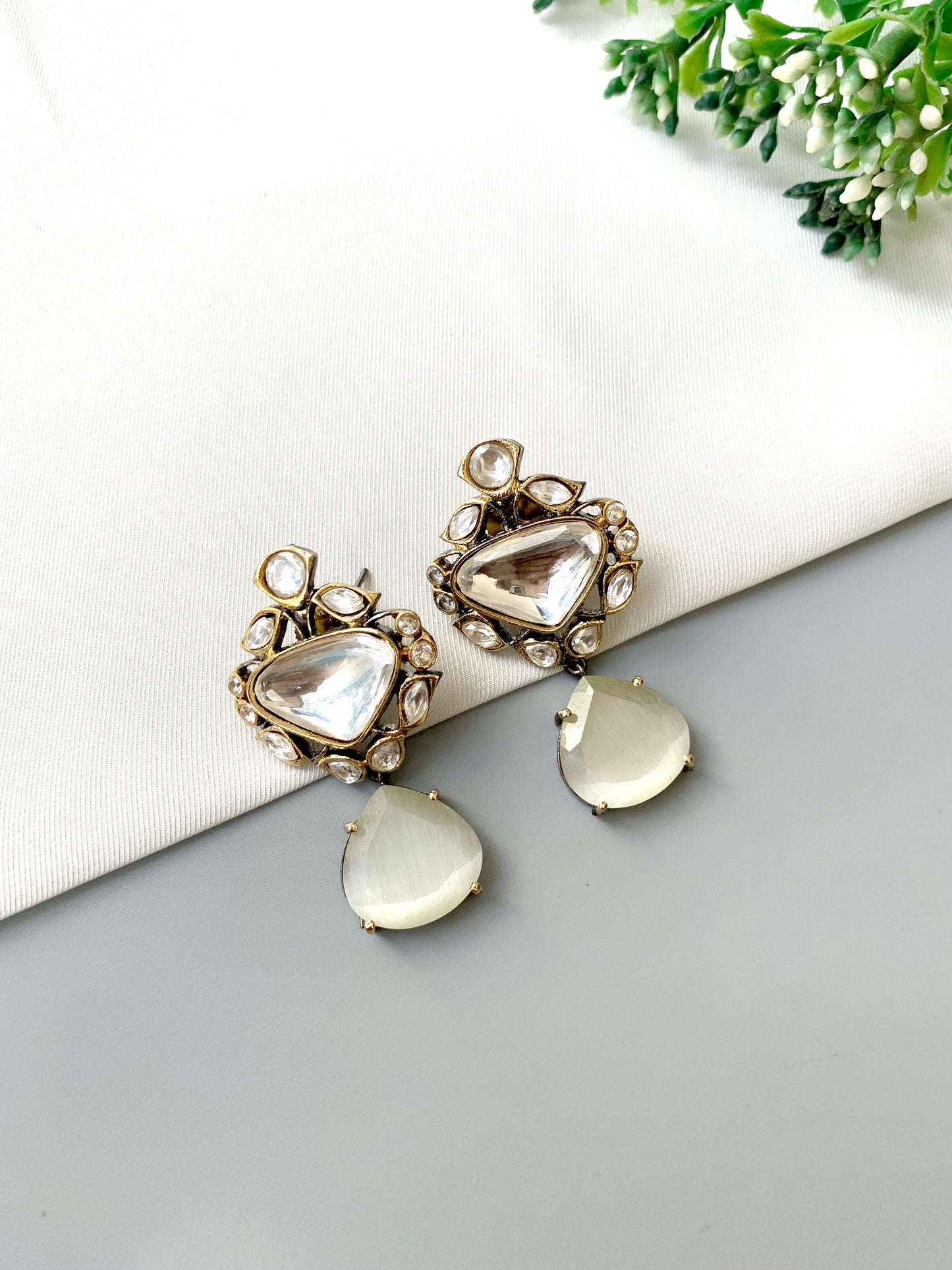 Sahira White – Polki Kundan Earrings with Semi-Precious Drops